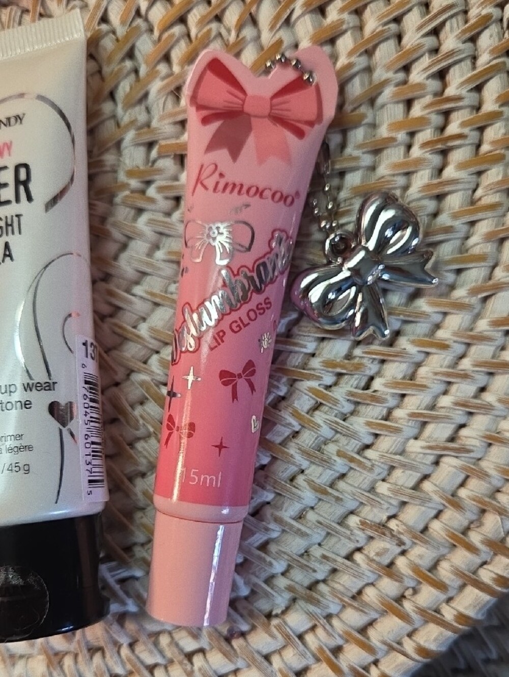 6 🤟 Make Up Removal Hairband Colors Vary Hard Candy Primer Cherry Charm Lip Set - Picture 4 of 5